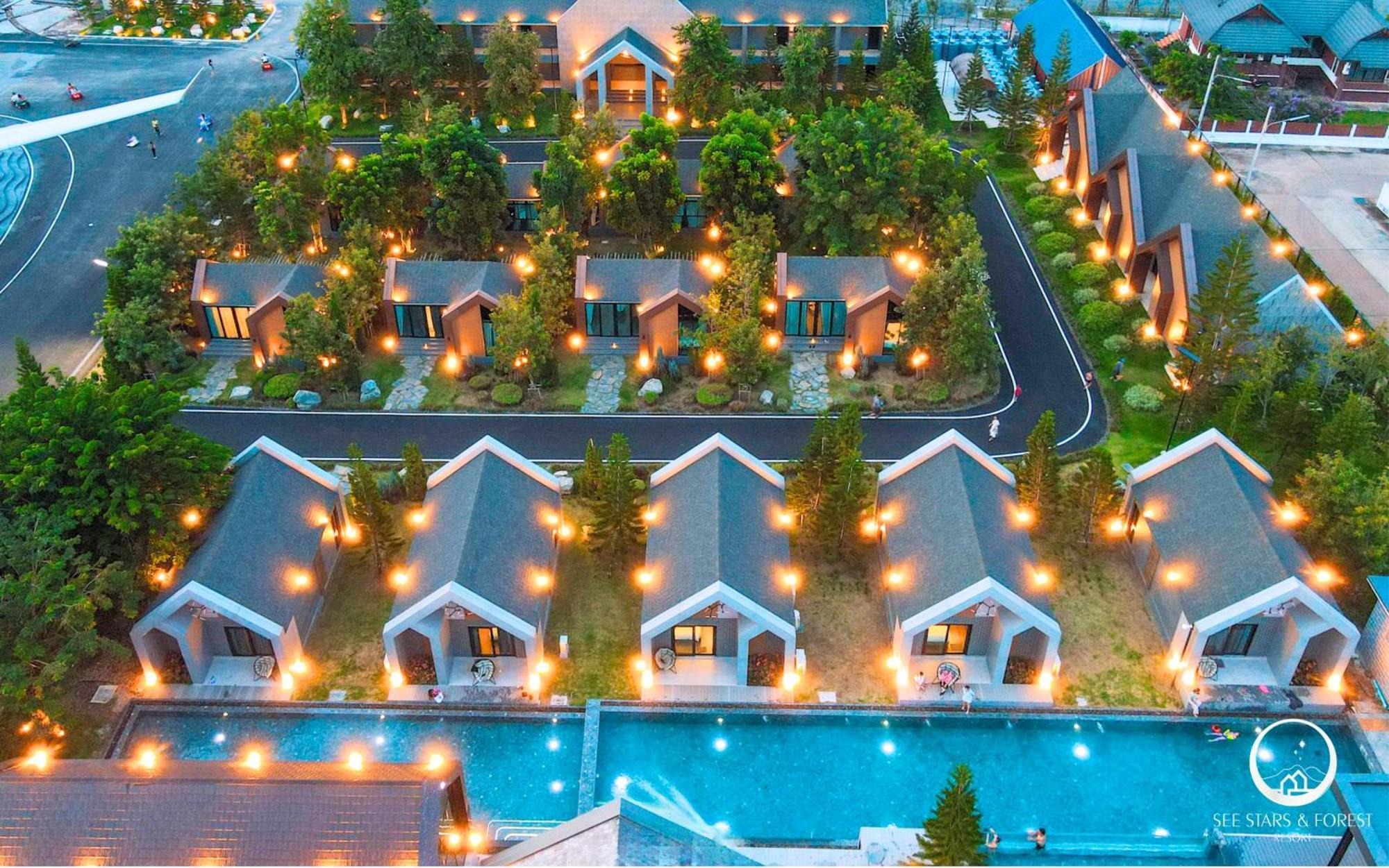 See Stars & Forest Resort Amphoe Sawang Daen Din Екстериор снимка
