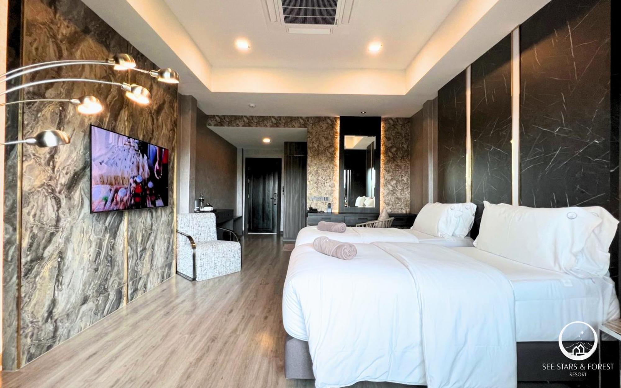 See Stars & Forest Resort Amphoe Sawang Daen Din Екстериор снимка
