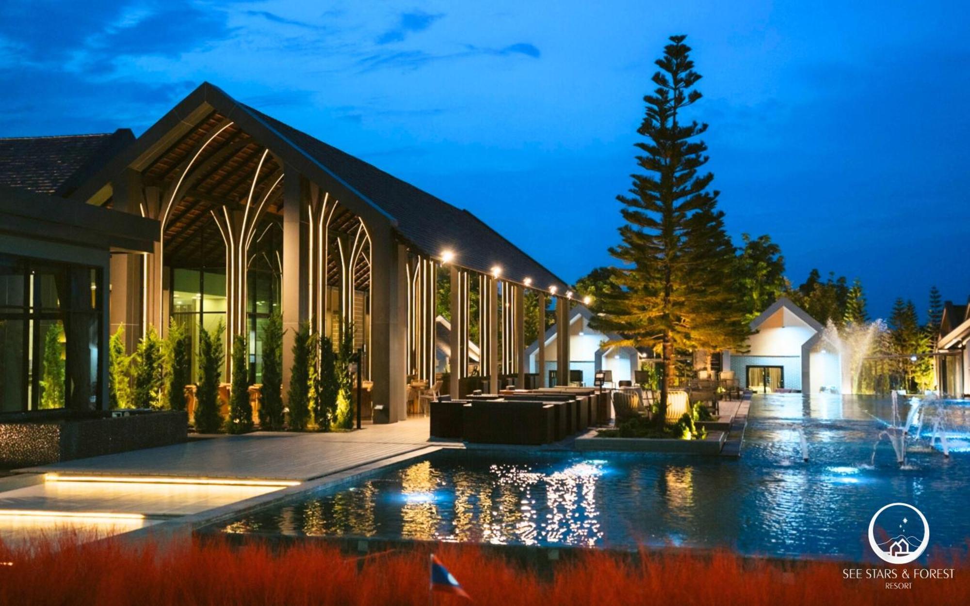 See Stars & Forest Resort Amphoe Sawang Daen Din Екстериор снимка