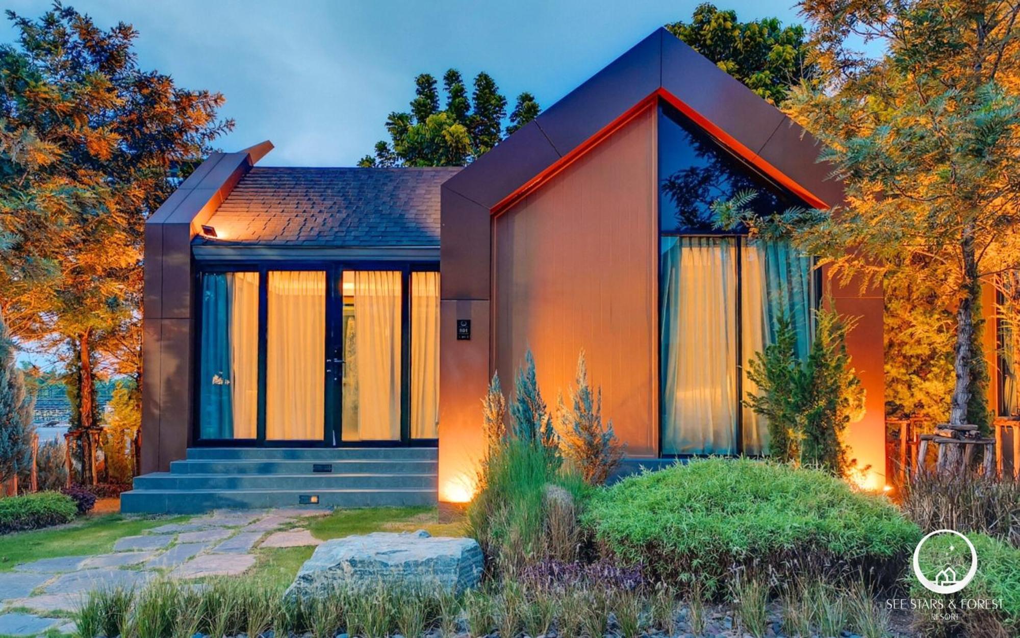 See Stars & Forest Resort Amphoe Sawang Daen Din Екстериор снимка